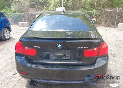 2015 BMW 328I xDrive из США, поврежденный, VIN WBA3B5G55FNS18689